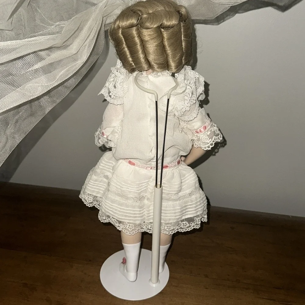 The Hamilton Collection this vintage